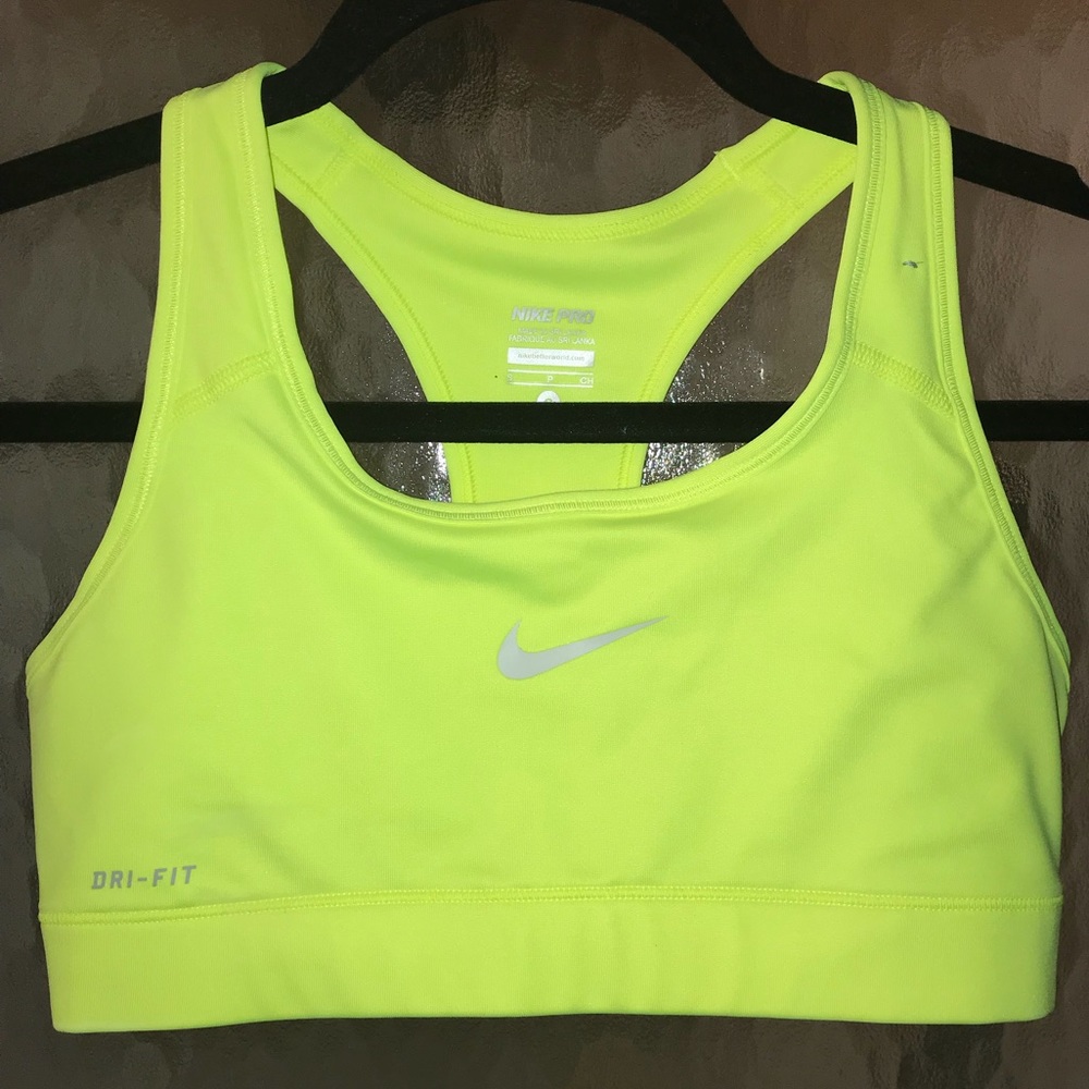 Women’s Nike neon yellow sports bra
